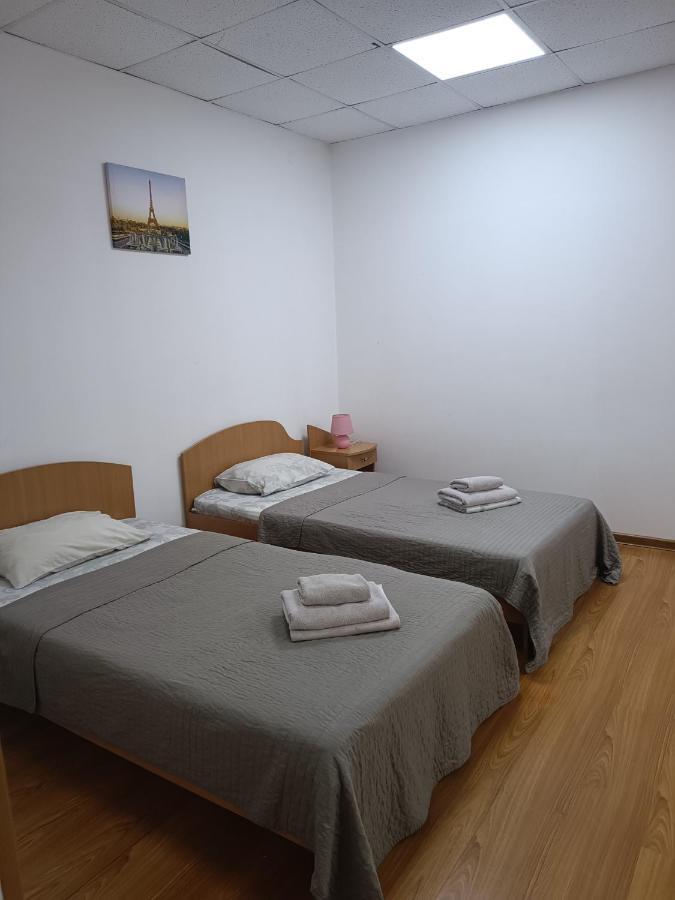 Apartments Domovik On Valenberga 3 Mukacheve Bagian luar foto